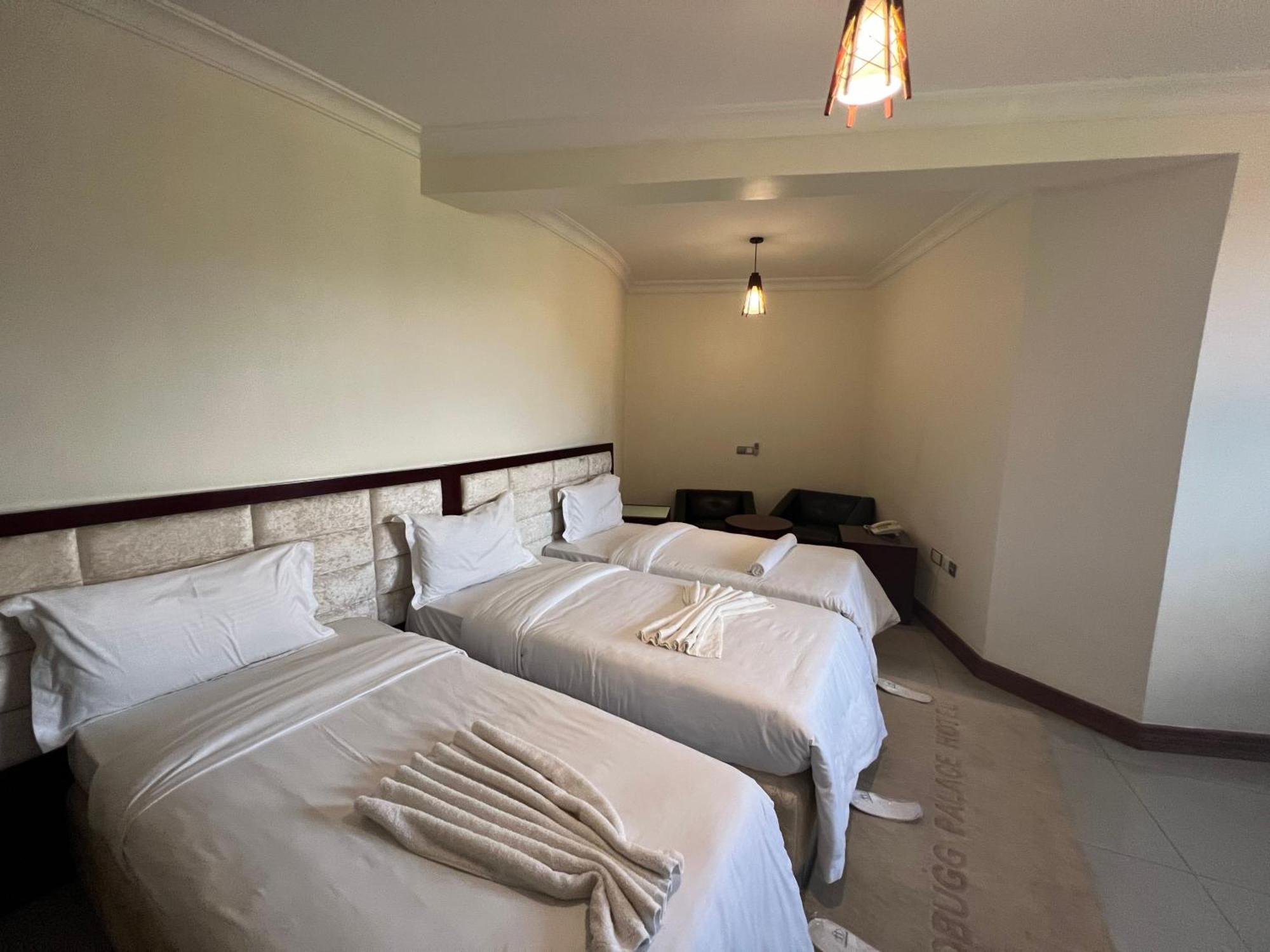 Nejobugg Palace Hotel Nkoanrua Екстериор снимка