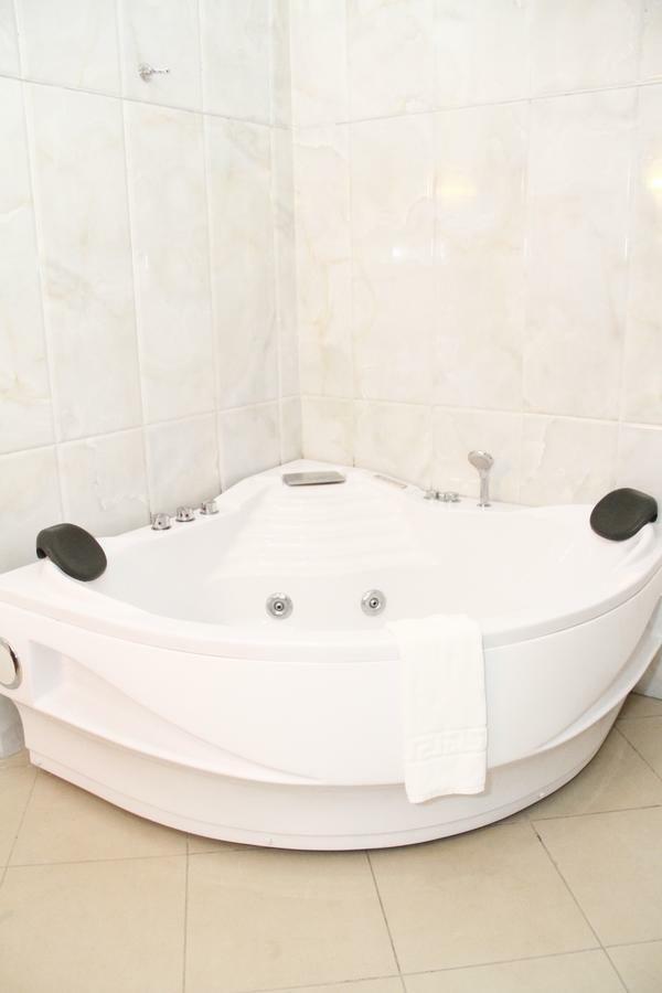Nejobugg Palace Hotel Nkoanrua Стая снимка